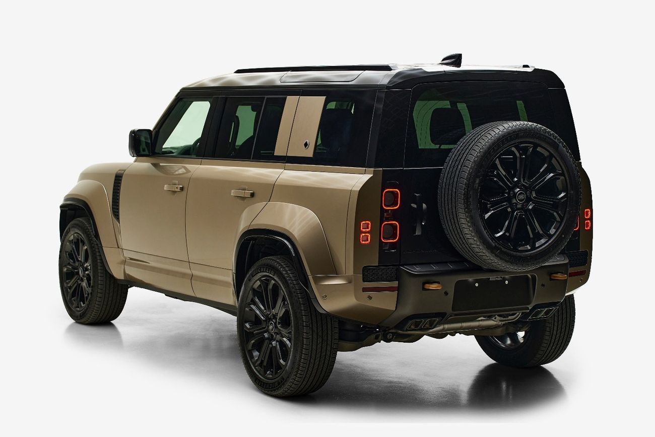 لاند روفر ديفندر 110 P635 OCTA V8