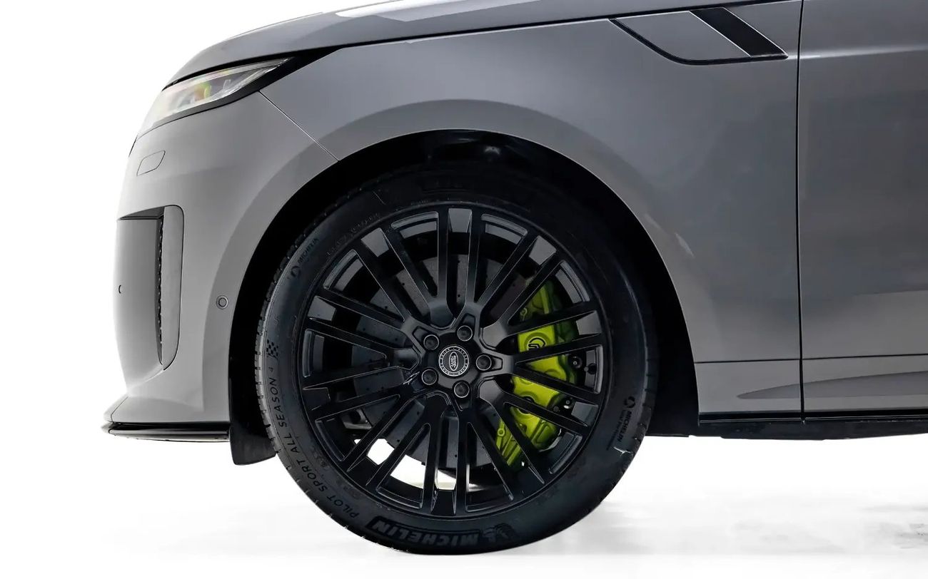 Land Rover Range Rover SV Edition Two - GCC Spec - With Al Tayer Warranty