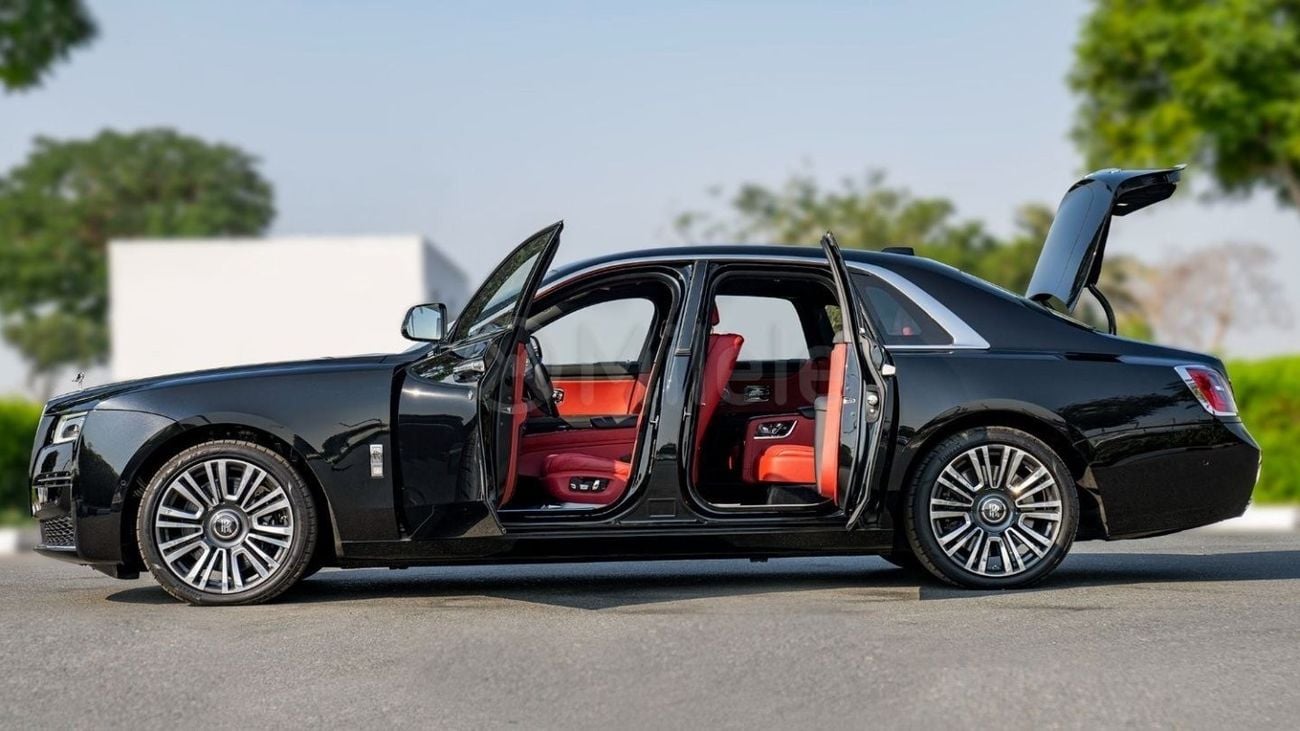 Rolls Royce Ghost 4-SEATER VIP + STARLIGHT - WARRANTY AVAILABLE