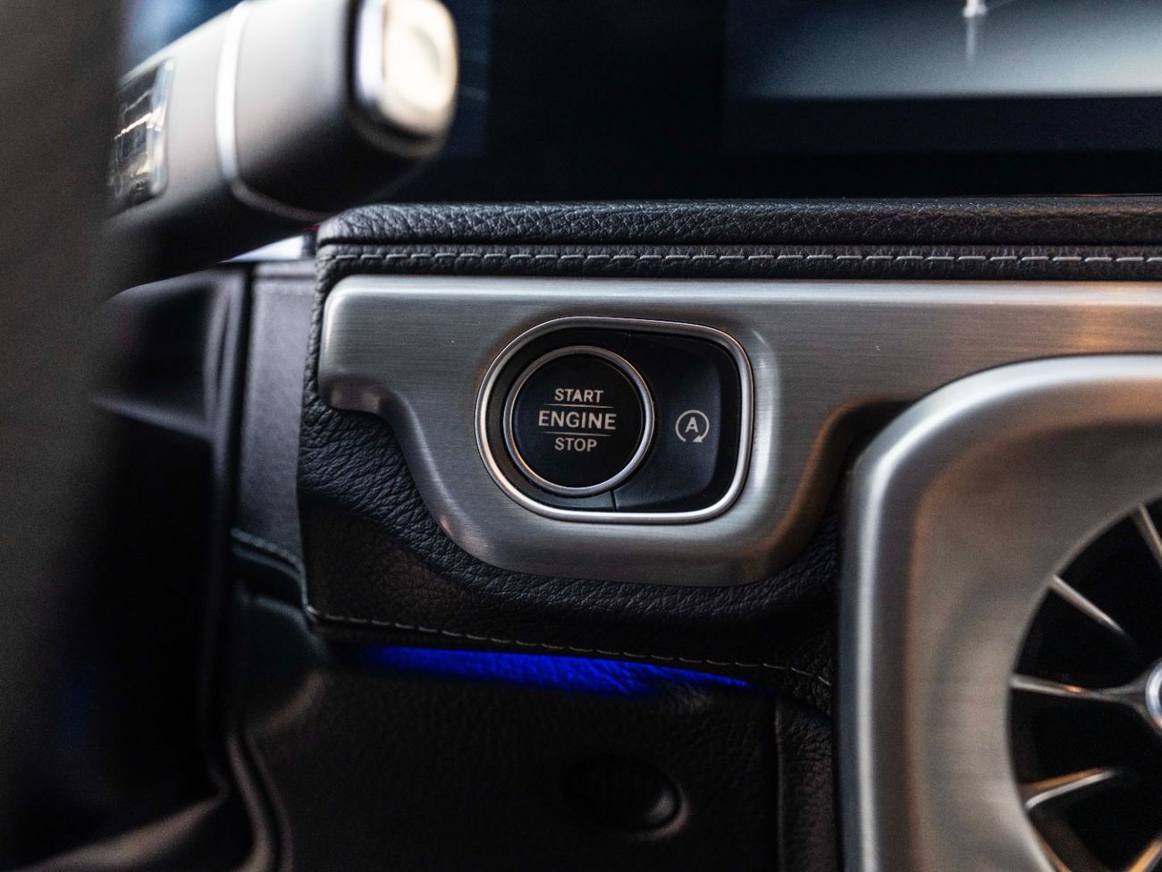 Mercedes-Benz G 63 AMG Std 4.0L