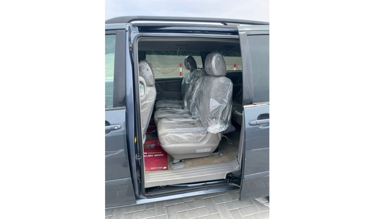 تويوتا سيينا TOYOTA SIENNA EXCELLENT CONDITION