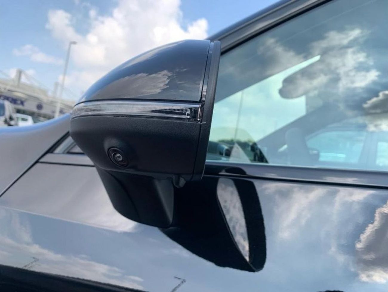 Mercedes-Benz GLC 200 GLC200 4-MATIC 2.0L V4 AT