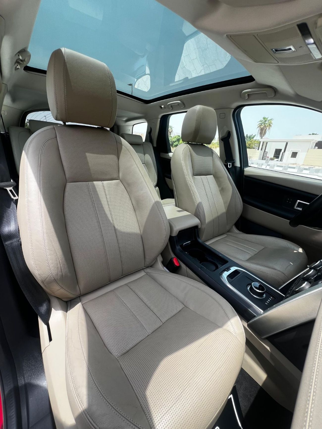 Land Rover Discovery Sport Si4 HSE 2.0L (5 Seater)