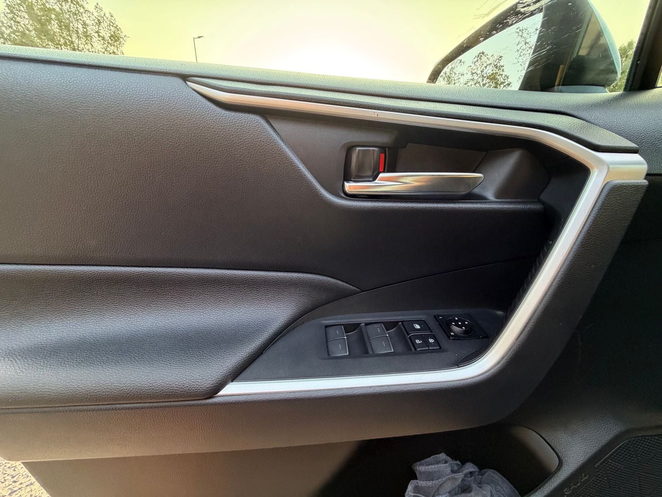Toyota RAV4 SE Edition Hybird