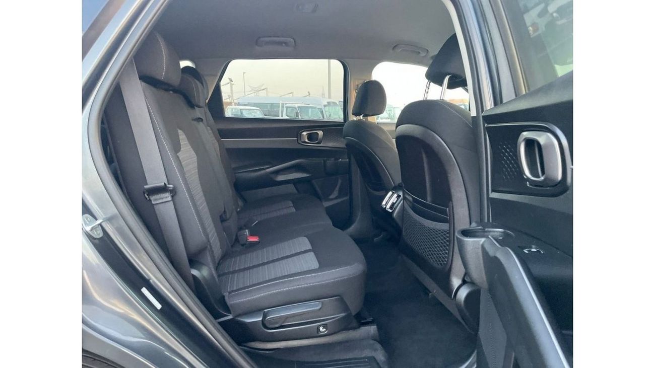 Kia Sorento 2021 Kia Sorento 2.5L V4 - AWD 4x4 - 7 Seater MidOption