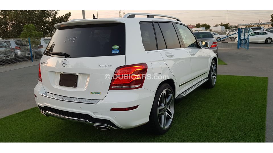 مستعملة مرسيدس بنز GLK 350 وارد اليابان وصلت الان بحالة الوكاله وخالية ...