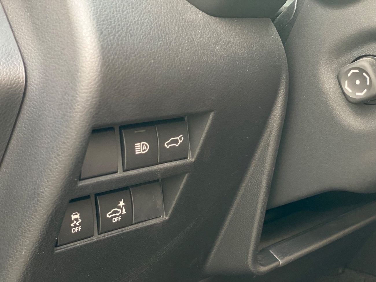 تويوتا لاند كروزر GR-S 3.3L