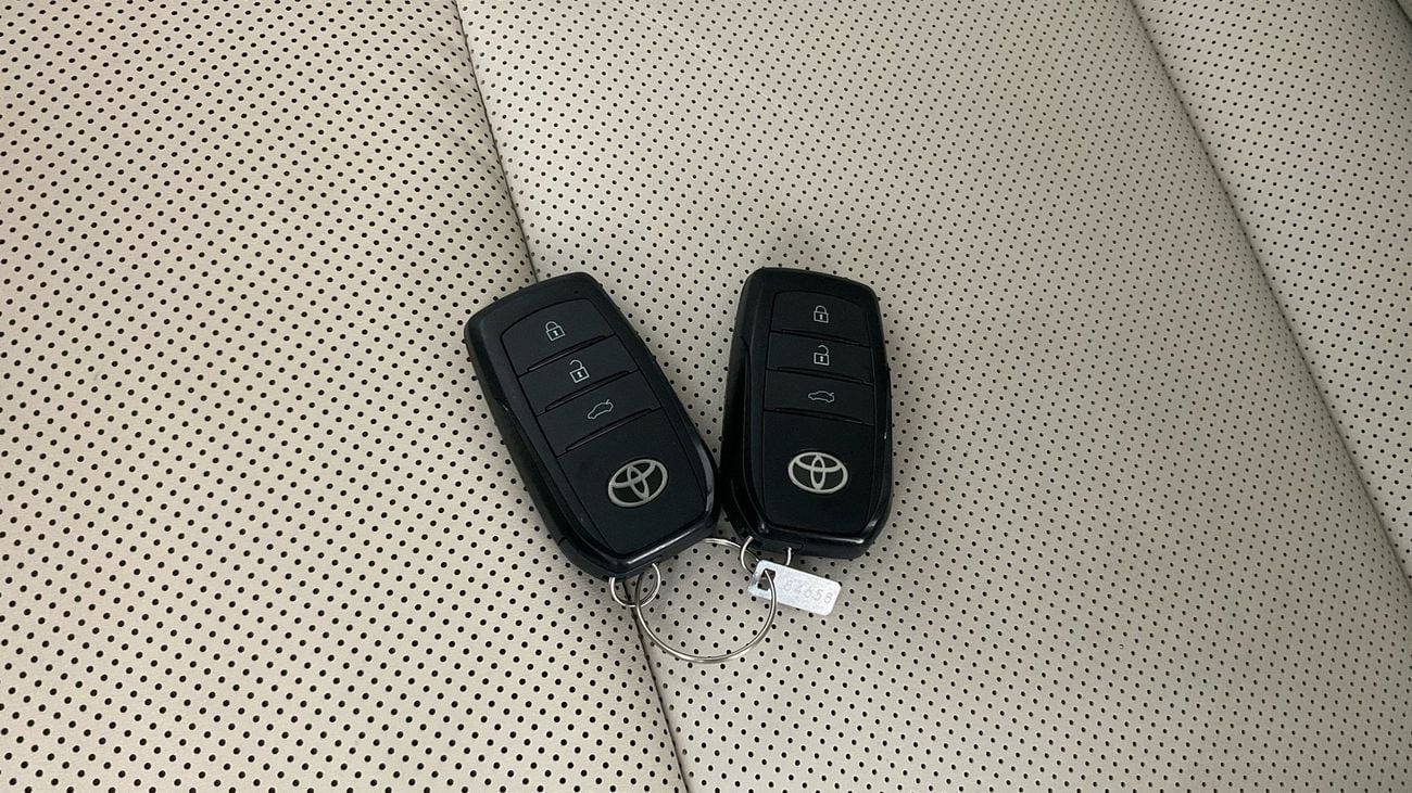 Toyota Crown Platinum | Guaranteed Warranty | 0 Down Payment