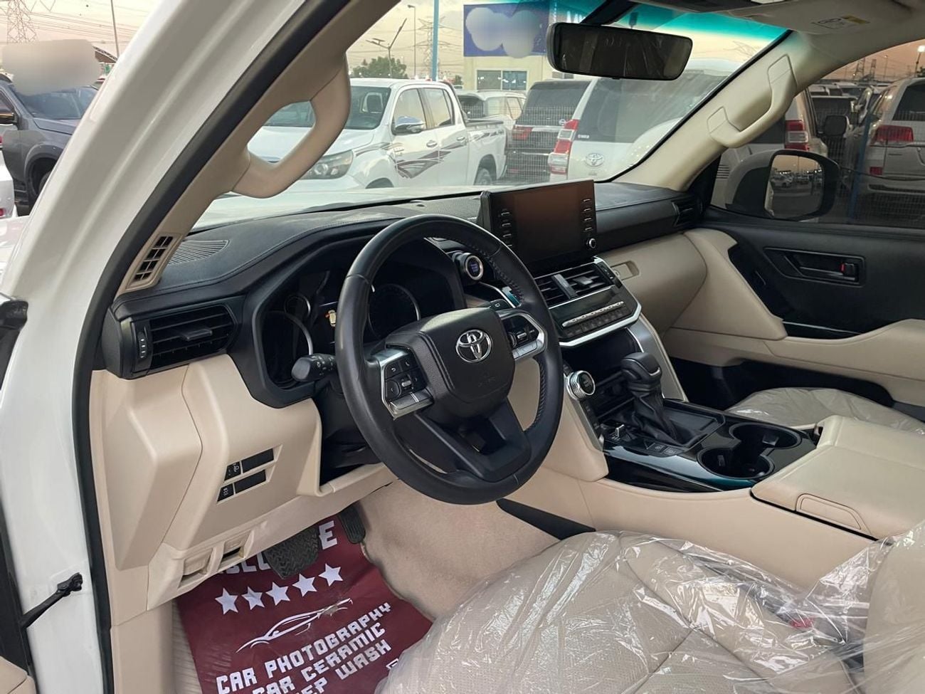 Toyota Land Cruiser Toyota landcruise 2022MODEL GXR 4.0L Engine Colour white Transmission Automatic Interior.Begie Fuel.