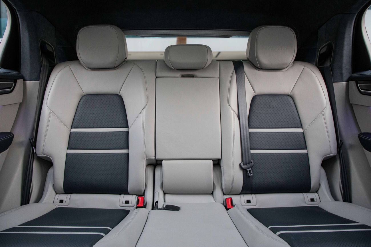 Porsche Cayenne Turbo Coupe Cayenne Turbo Coupe | 8,225 P.M | 0% Downpayment | Porsche Cayenne Turbo Coupe