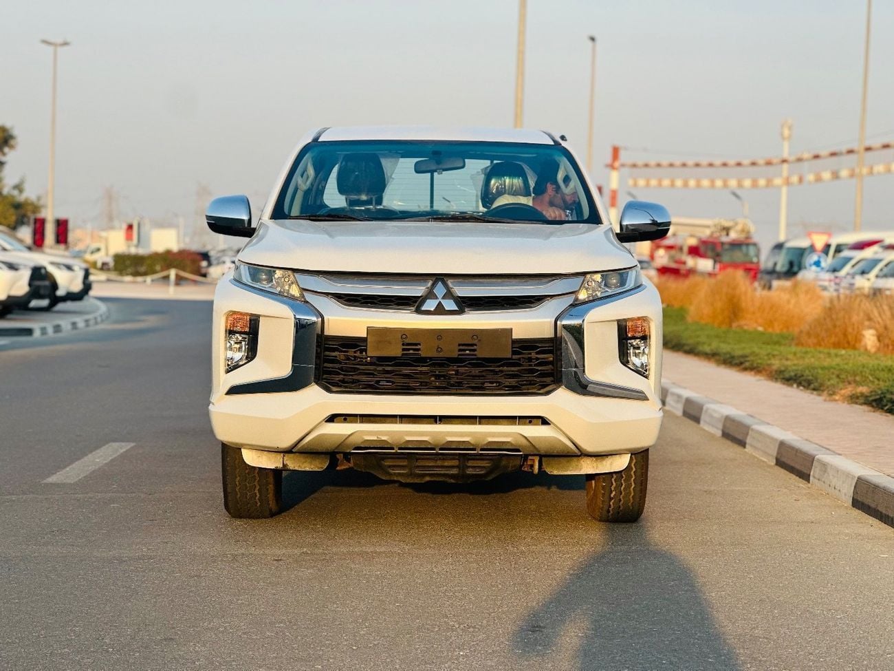 ميتسوبيشي L200 GL 2.4L (132 HP)