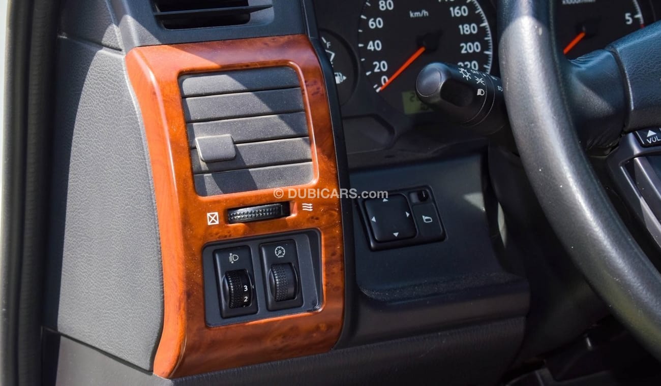 Nissan Patrol Safari