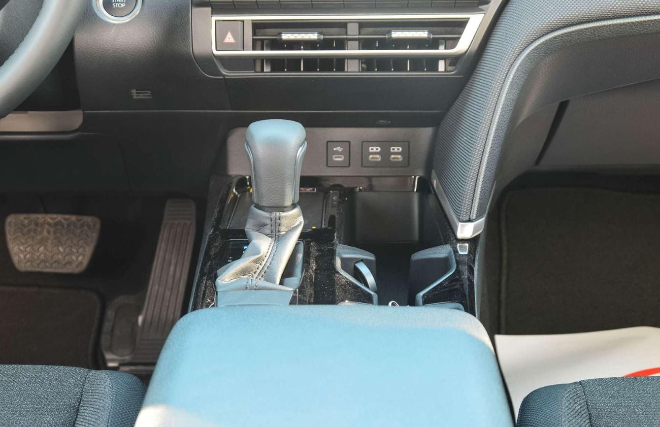 تويوتا كامري TOYOTA CAMRY LE 2.5L FWD PETROL SEDAN 2026