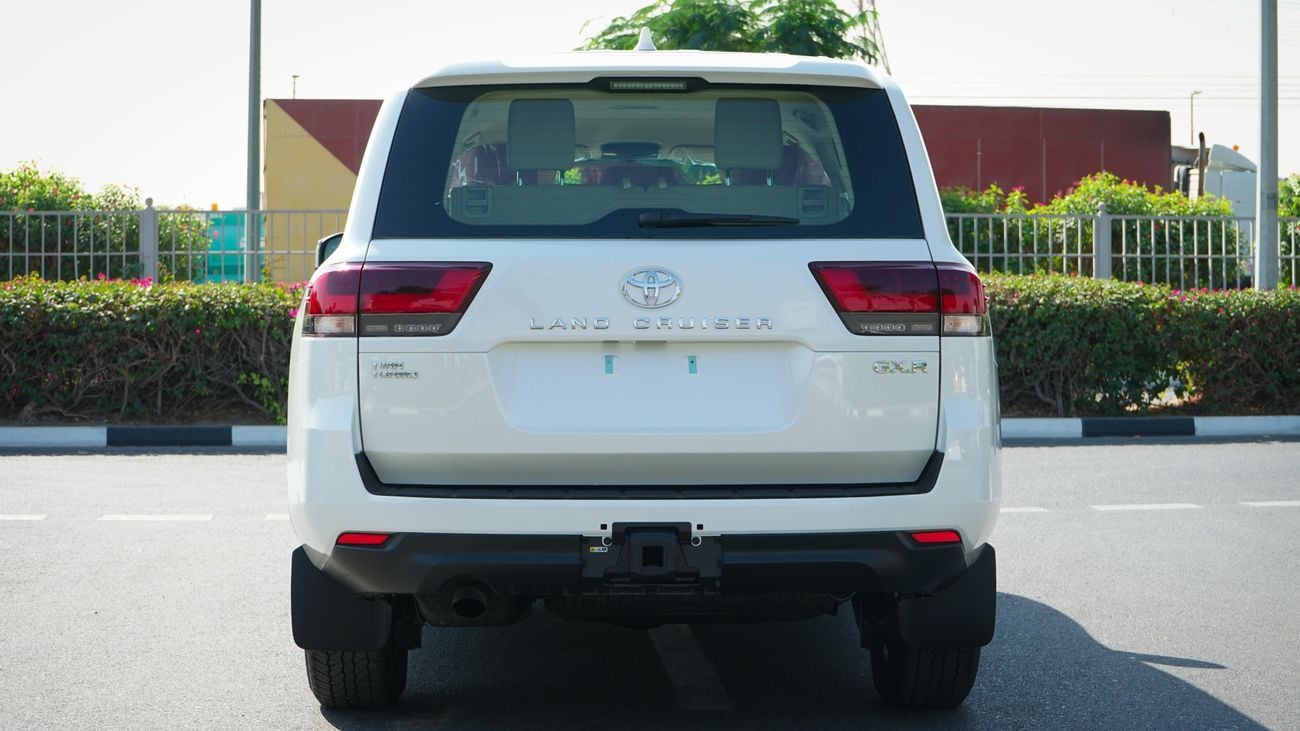 Toyota Land Cruiser GXR 3.5 L V6