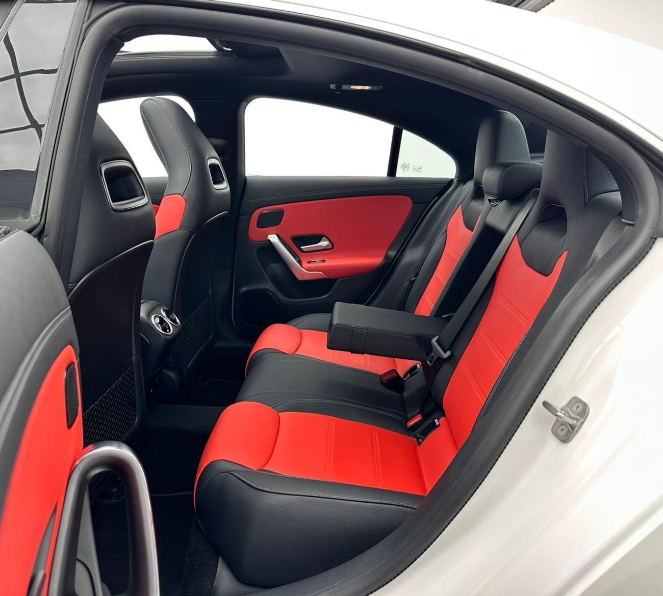 مرسيدس بنز CLA 250 2025 Mercedes-Benz CLA 250, 5 Year Mercedes Warranty + Service Contract, Excellent Condition, GCC