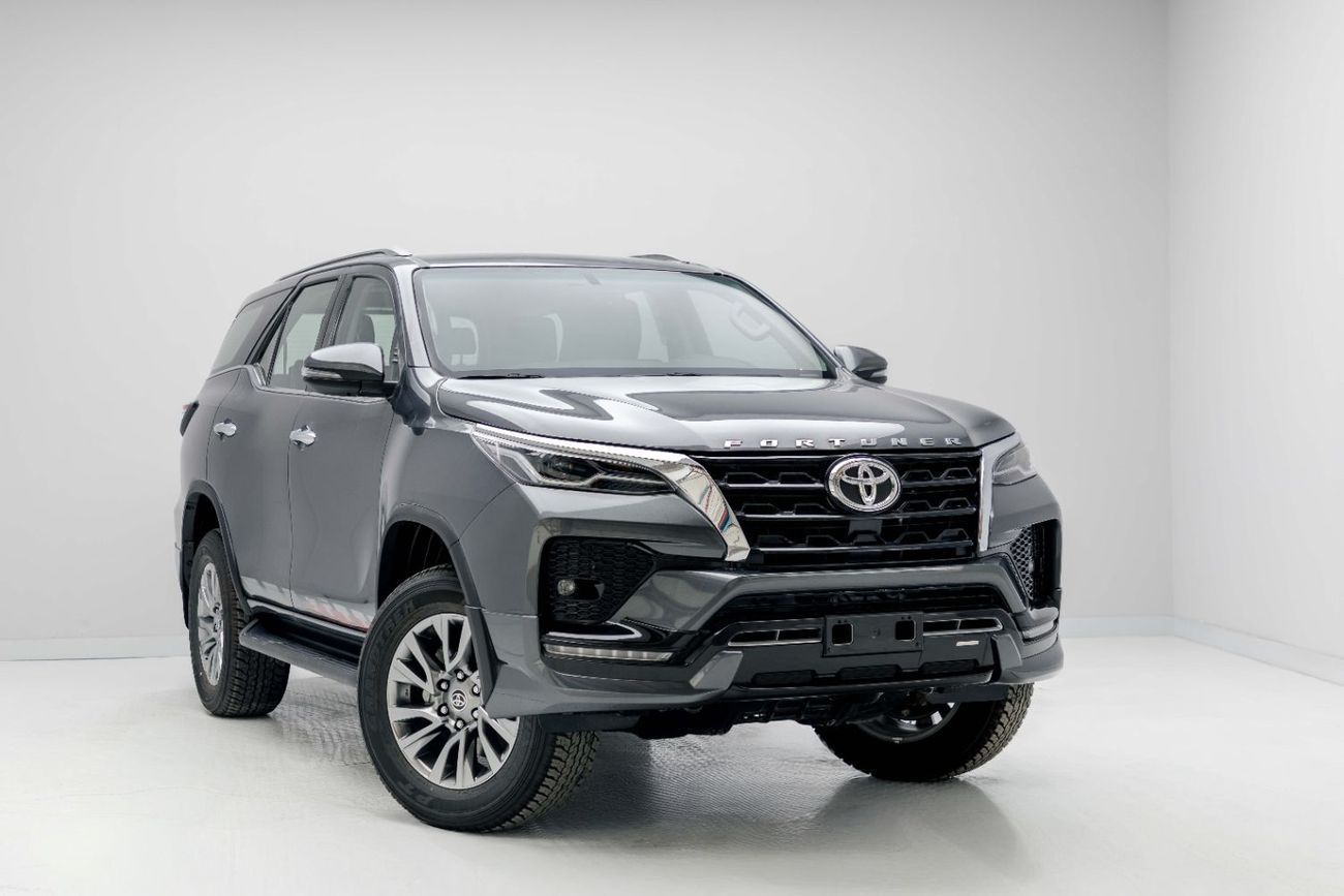 تويوتا فورتونر 4.0L Grey Metallic Inside Black | Export Only