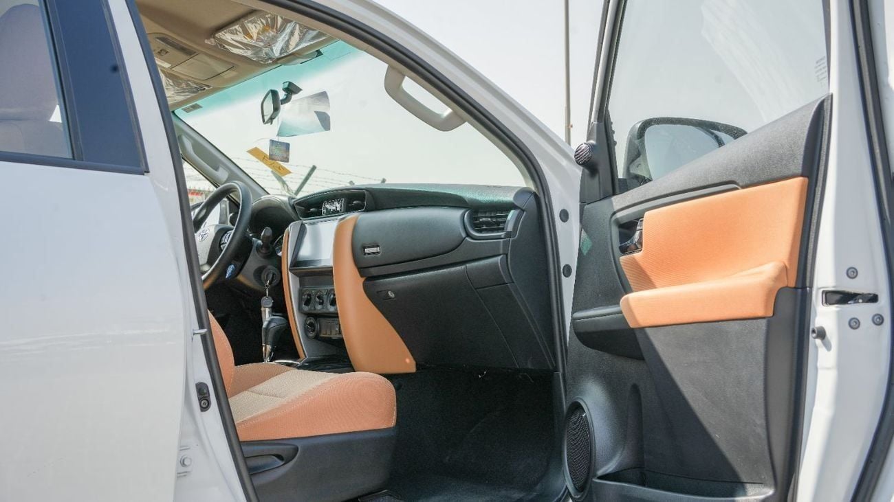 تويوتا فورتونر 2025 Toyota Fortuner GX 2.7L At Petrol 