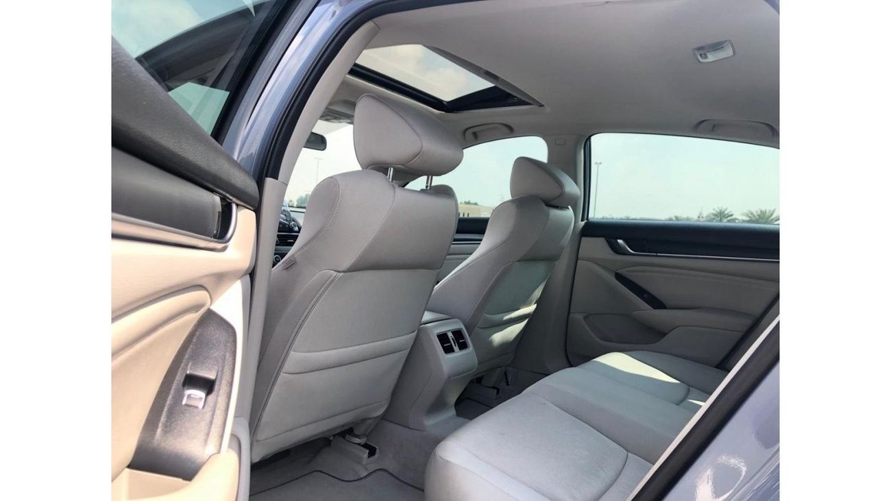 Honda Accord Accord 2022(1.5L Turbo,Sport)GCC، Full options Free accident, Original paint 1