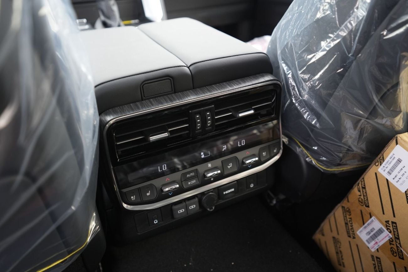 Toyota Land Cruiser Toyota Land Cruiser LC300 3.5L TWIN TURBO FULL OPTION MY26