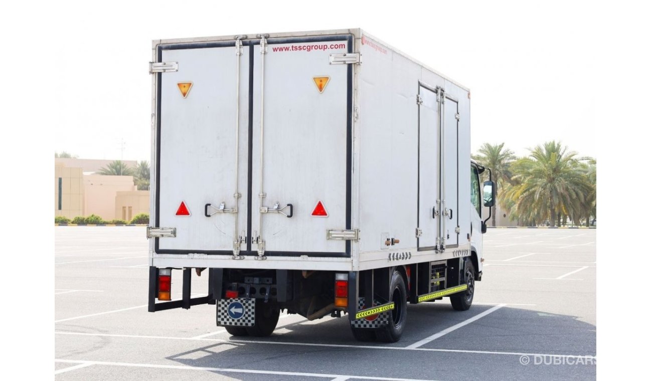 إيسوزو NPR EURO4 | 4 TON INSULATED BOX | EXCELLENT CONDITION | GCC SPECS