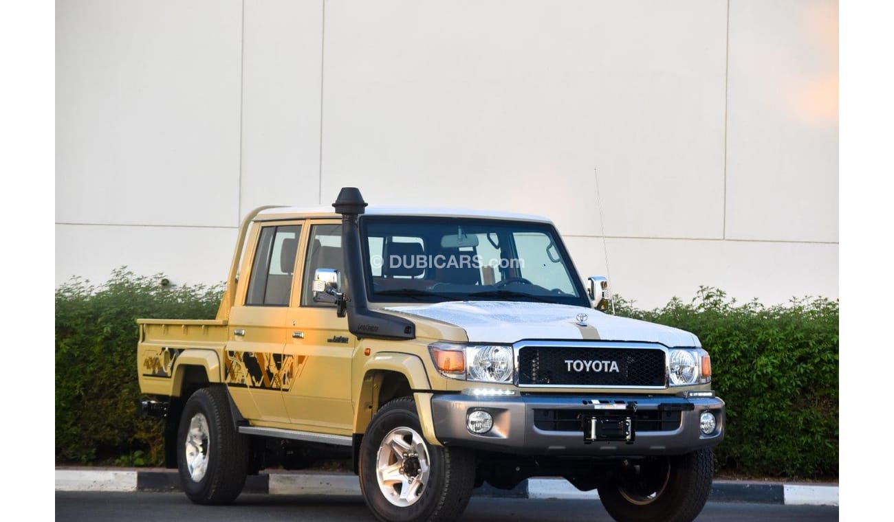 تويوتا لاند كروزر بيك آب 79 DOUBLE CABIN 4.0L PETROL MT