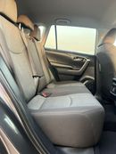 Toyota RAV4 2025 Toyota RAV4 XLE Full Option - 2.5L V6 - Rear CAM - Low Mileage - Radar System -