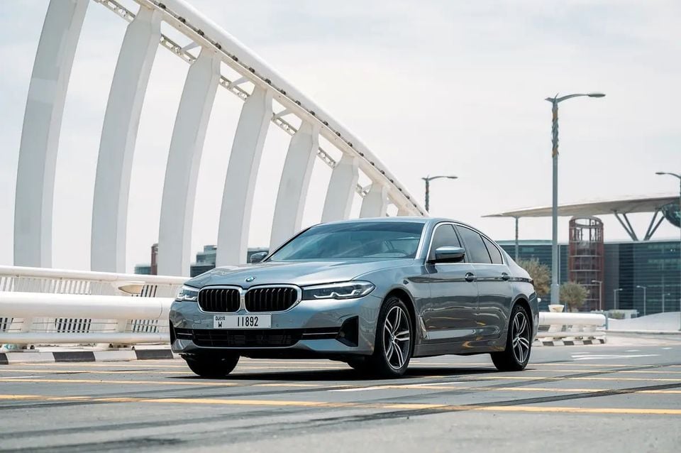BMW 5 Series EXCLUSIVE PLUS