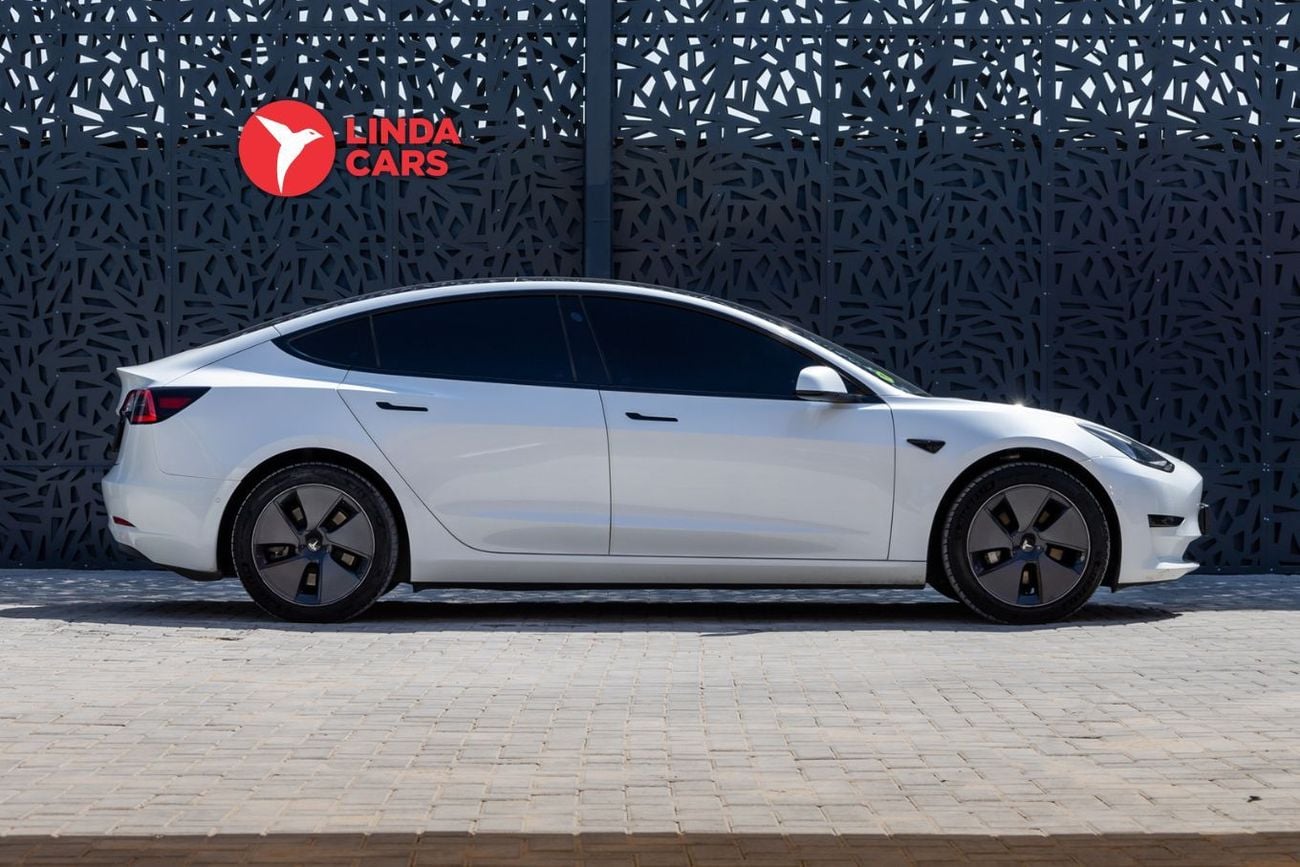 تسلا موديل 3