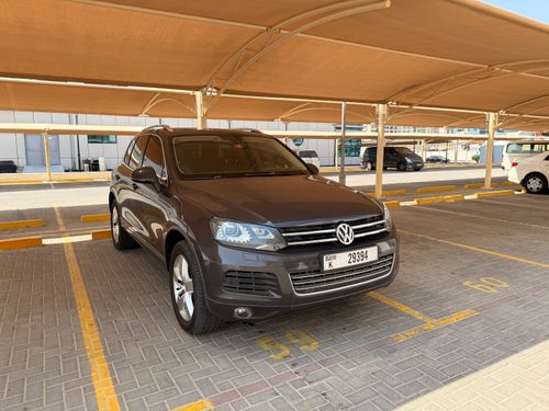 فولكس واجن طوارق SE 3.6L