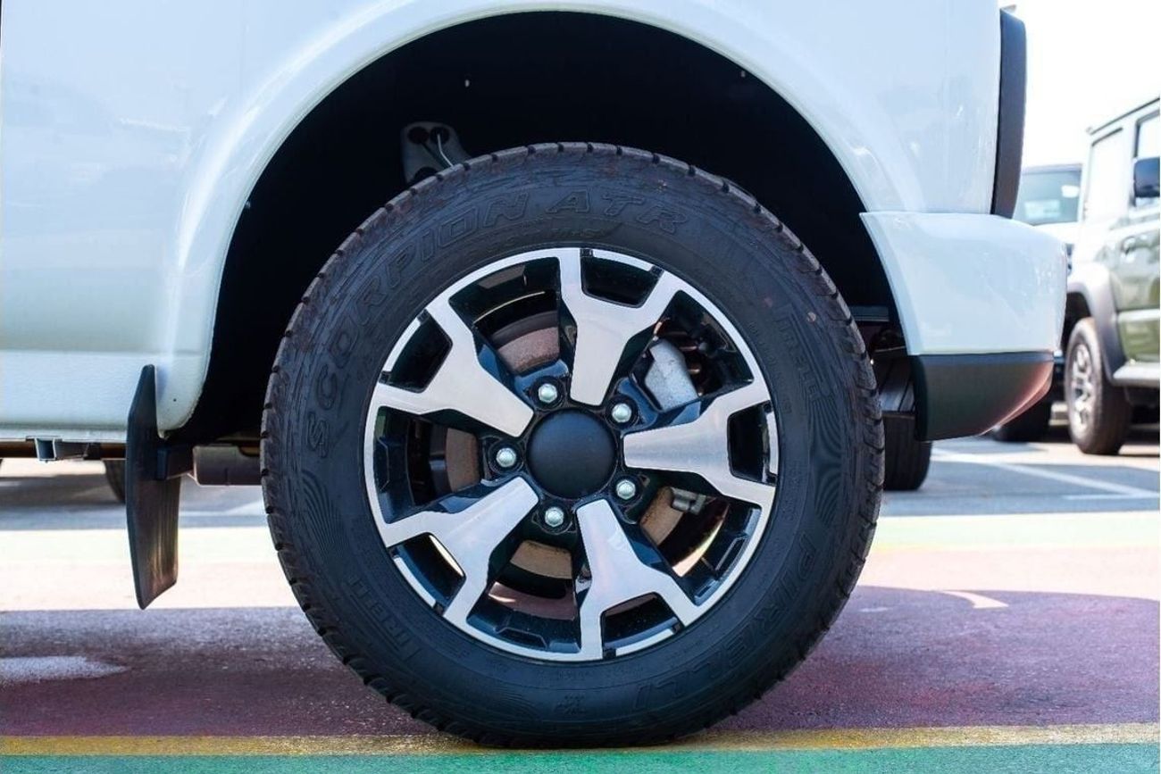 Lada Niva LEGEND 4X4 URBAN - 2025