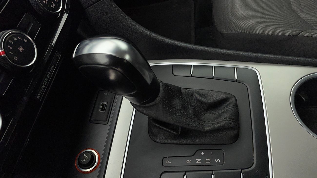 فولكس واجن باسات TRENDLINE 2.5 | بدون دفعة مقدمة | اختبار القيادة في المنزل