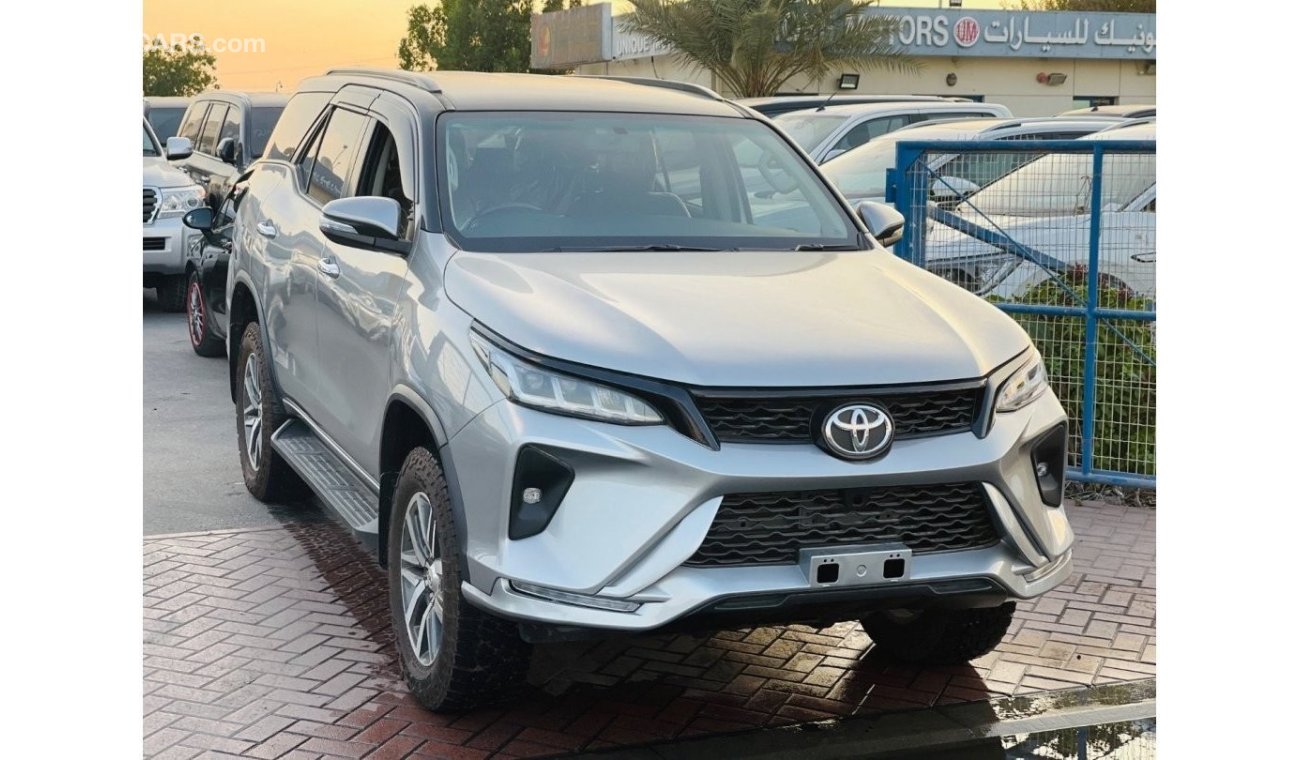 Toyota Fortuner Toyota Fortuner RHD Diesel engine model 2018 full option