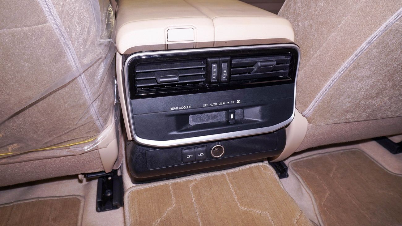 Toyota Land Cruiser GXR TWIN TURBO