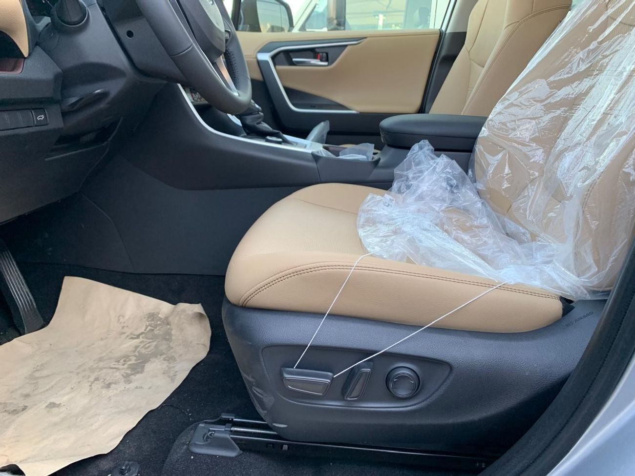 Toyota RAV4 LIMITED FULL OPTION 2.5L V4 HYBRID