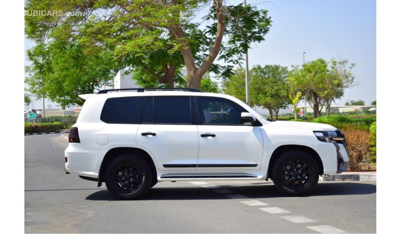 Toyota Land Cruiser 200 GXR V8 4.5L Diesel Automatic Black Edition