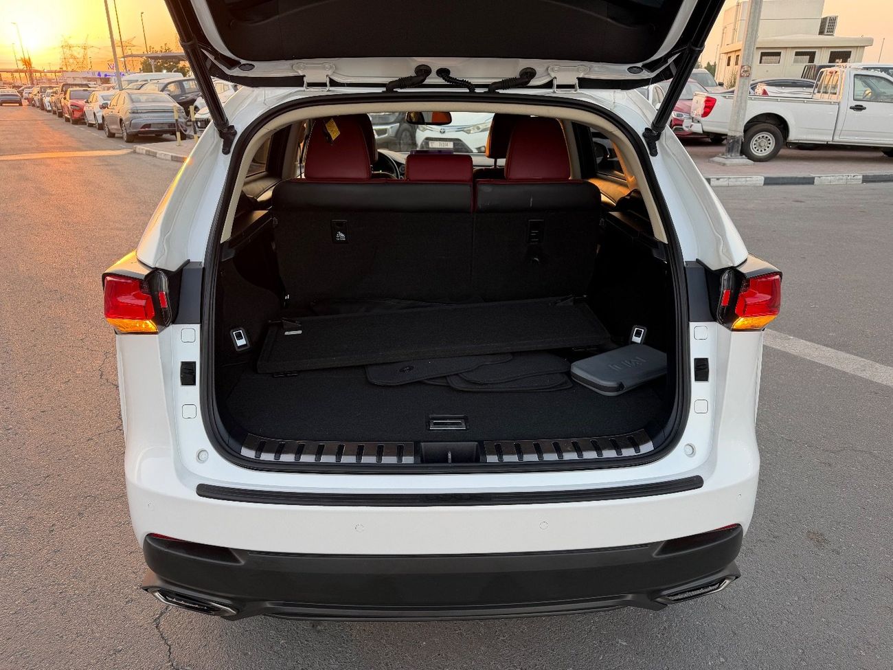 لكزس NX 300 2019 LEXUS NX300 FULL OPTIONS IMPORTED FROM USA