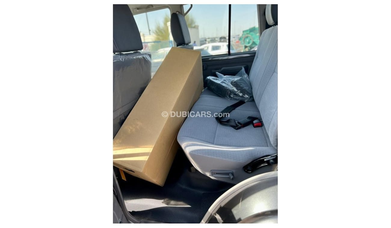 تويوتا لاند كروزر بيك آب VDJ79 4.5L V8 Full option