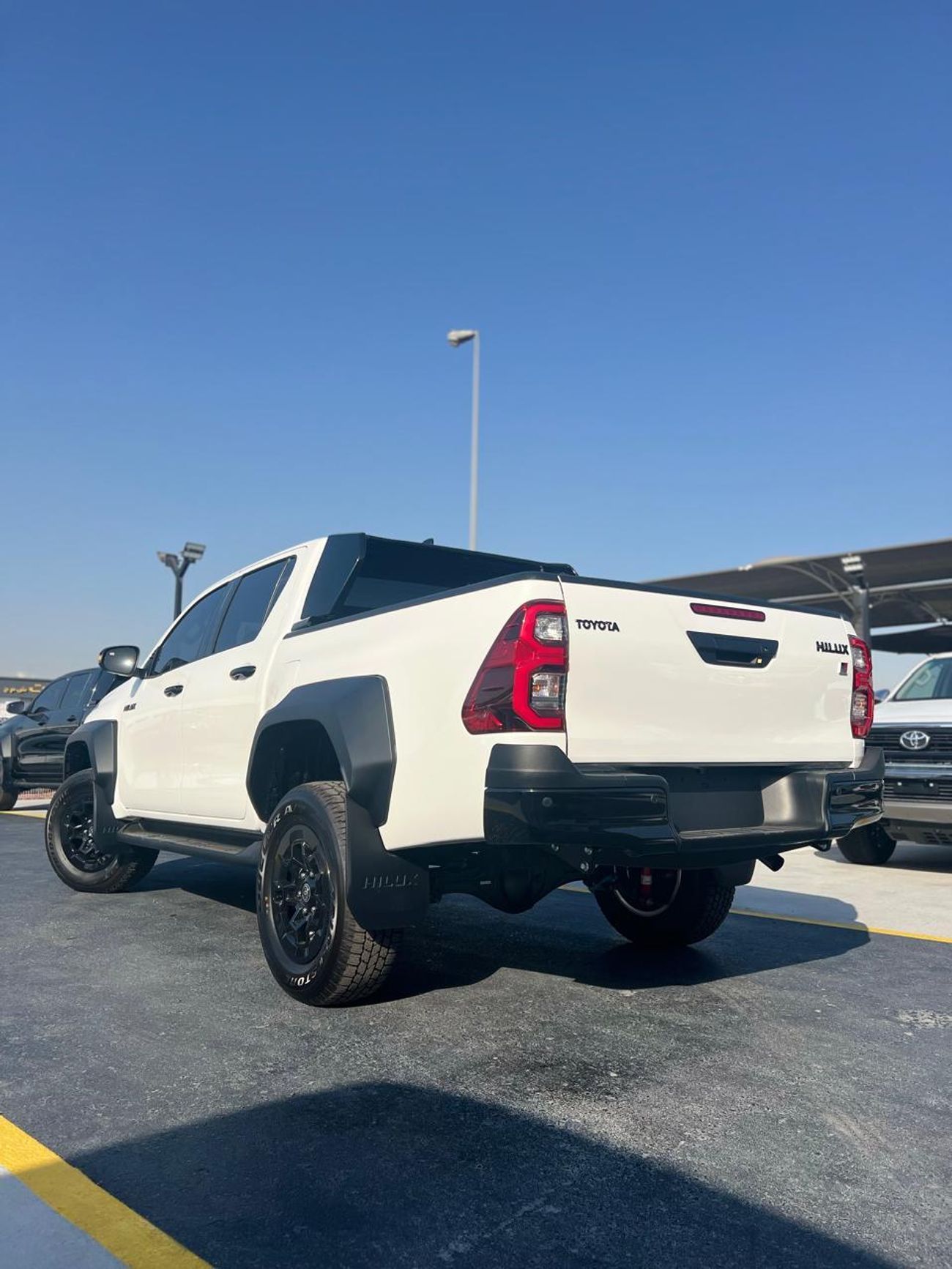 تويوتا هيلوكس GR Sport 2.8L