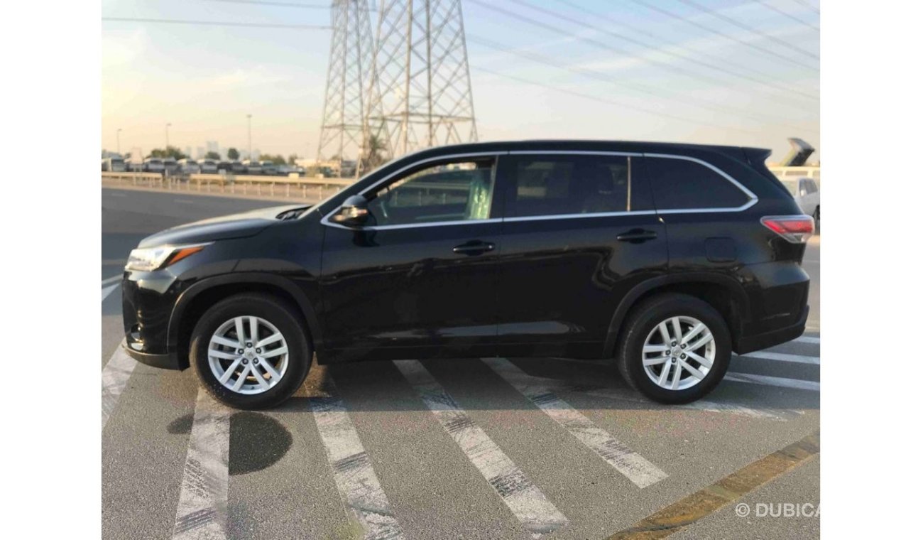 Toyota Highlander 2015 Toyota Highlander LE MID OPTION