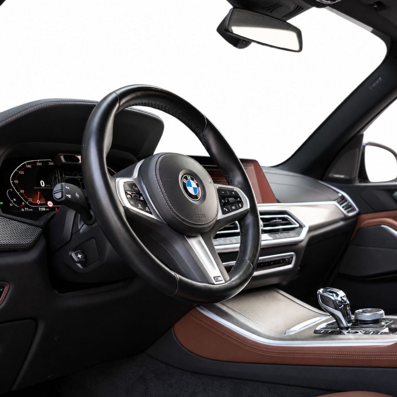 BMW X5 40i M SPORT AED 4,215 P.M • 0% Downpayment • X5 xDrive40i M Sport • Agency Warranty and Service Contract