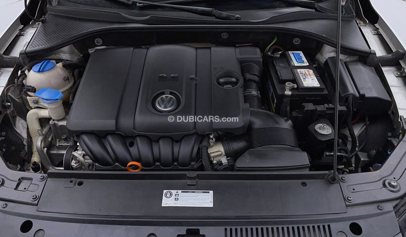 Volkswagen Passat TRENDLINE 2.5 | Zero Down Payment | Free Home Test Drive