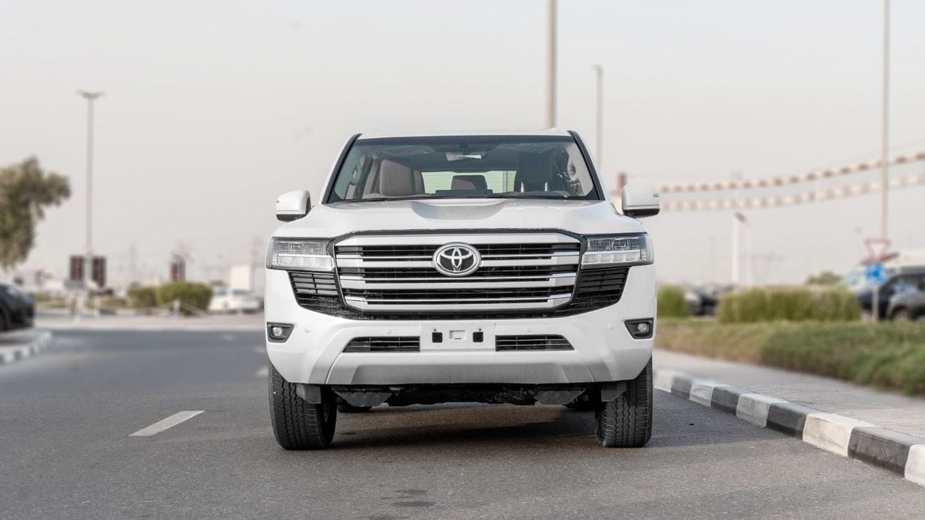 تويوتا لاند كروزر 2026 Toyota Land Cruiser GXR 3.3L AT Diesel (White-Beige) Basic
