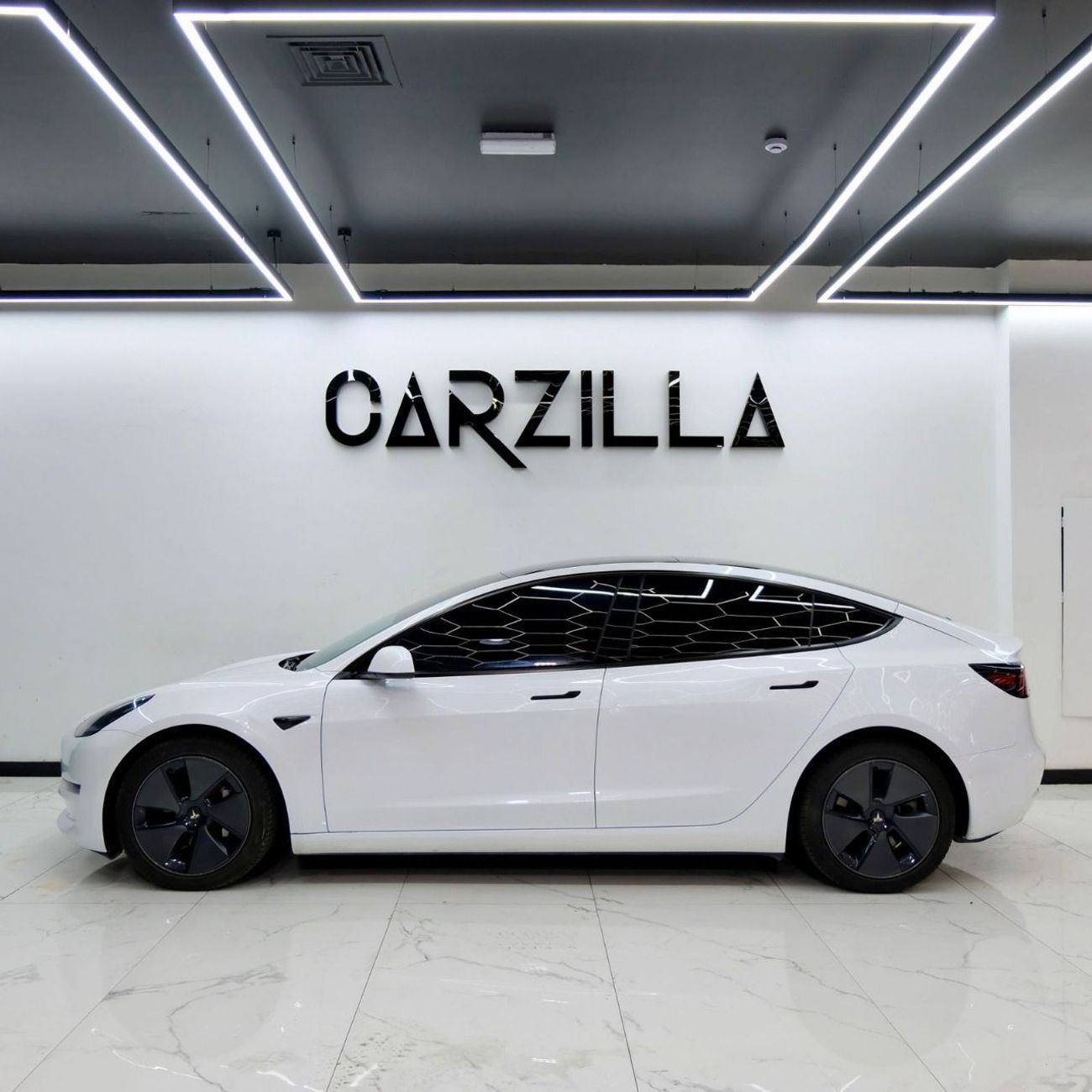 تسلا موديل 3 Long Range (AWD) Tesla Model 3 Long Range 2021 AWD | Under Tesla Warranty | Perfect Condition