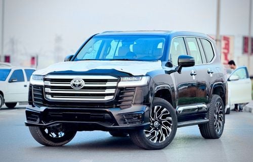 Toyota Land Cruiser 2022 model GXR Full Option Top Of The Range