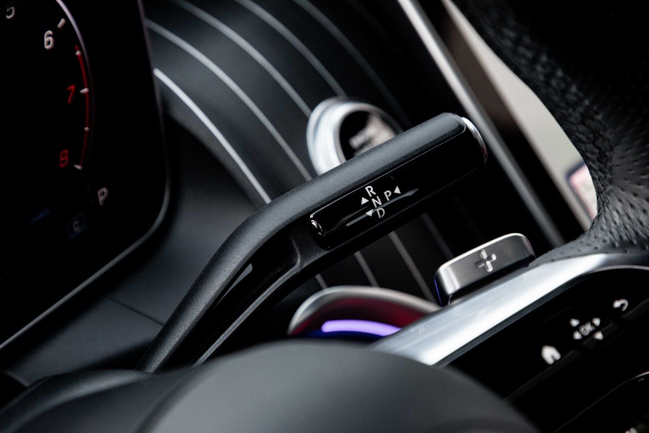 Mercedes-Benz GLC 300 2,938 P.M | 0% Downpayment | GLC 300 AMG | FULL SERVICE HISTORY!