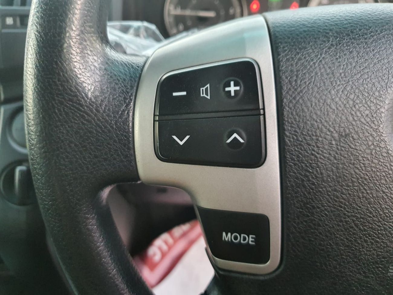 تويوتا لاند كروزر Diesel ,Right Hand Drive  4WD