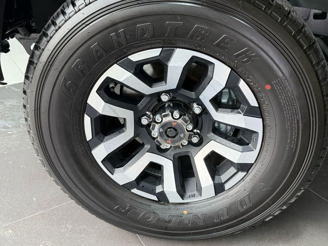 Toyota Land Cruiser 70 TOYOTA LC76 2.8L DIESEL A/T FULL 2025 GCC