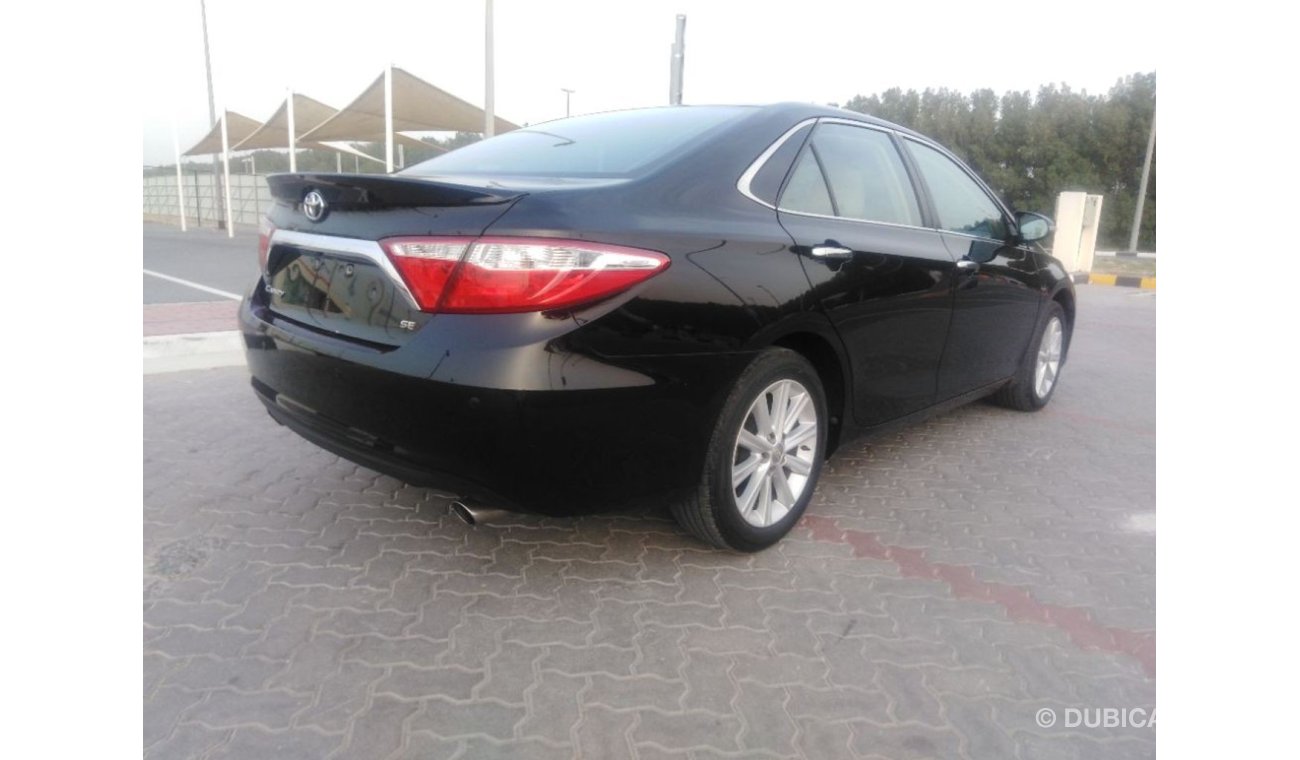 Toyota Camry Toyota camry 2016 GCC,,,,,, SE,,,,,,,, free accedant for sale