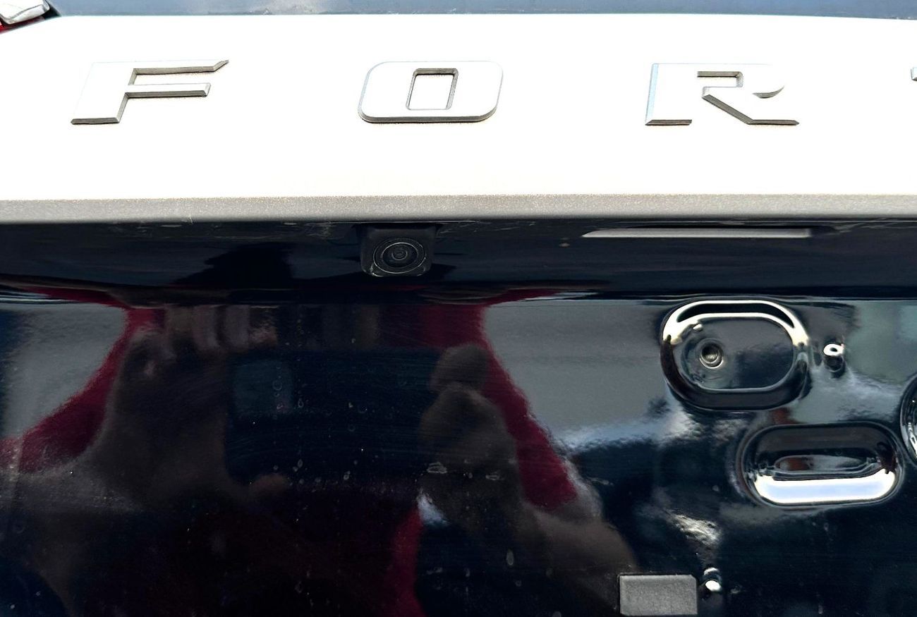 Toyota Fortuner TOYOTA FORTUNER 2.7L Digital AC 2025 (EXPORT ONLY)