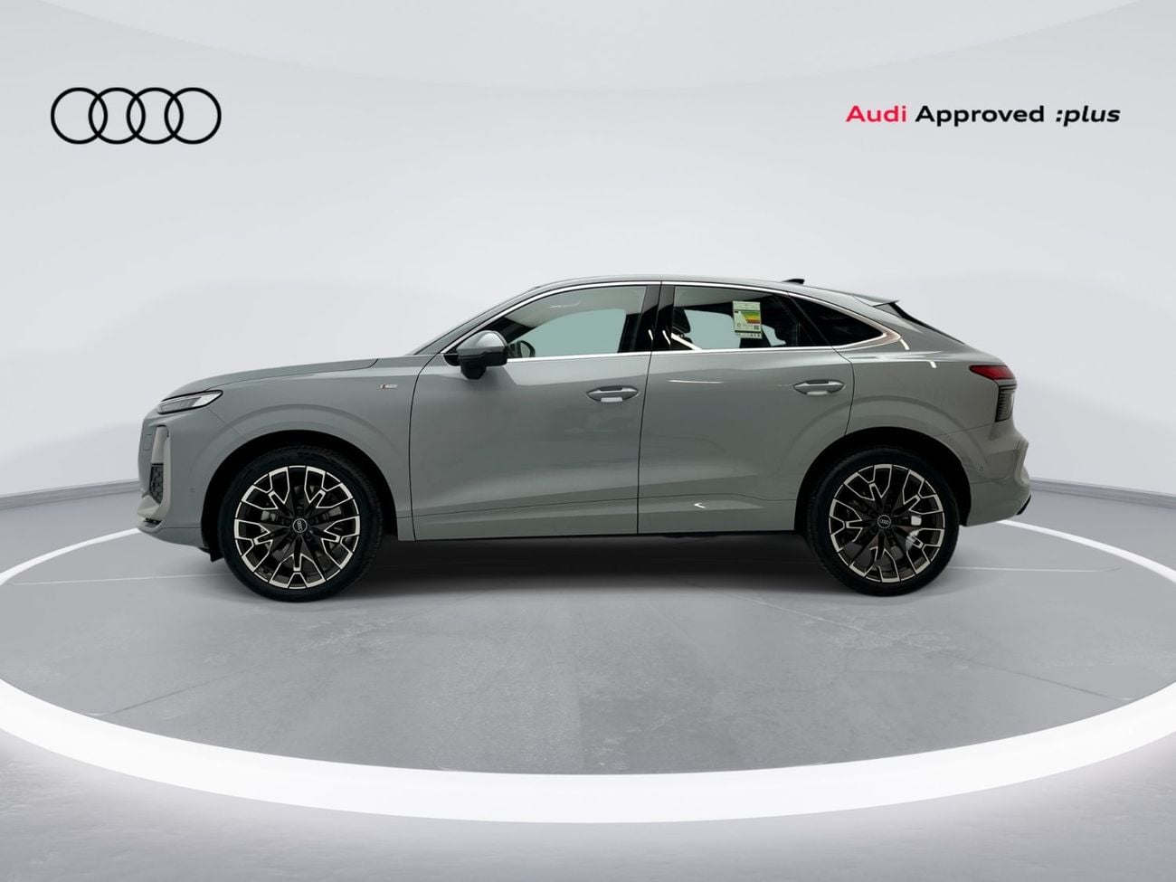 Audi Q3 Sportback TFSI quattro 204hp Premium Edition (Ref# 20639)